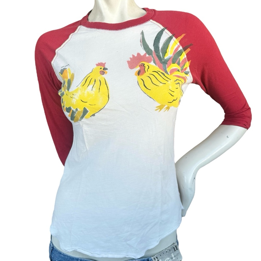 Vintage Lucky Brand Red & White Baseball Tee Rooster & Chicken Print RARE small